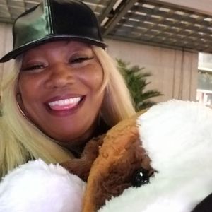 Meet your Posher, Vicki